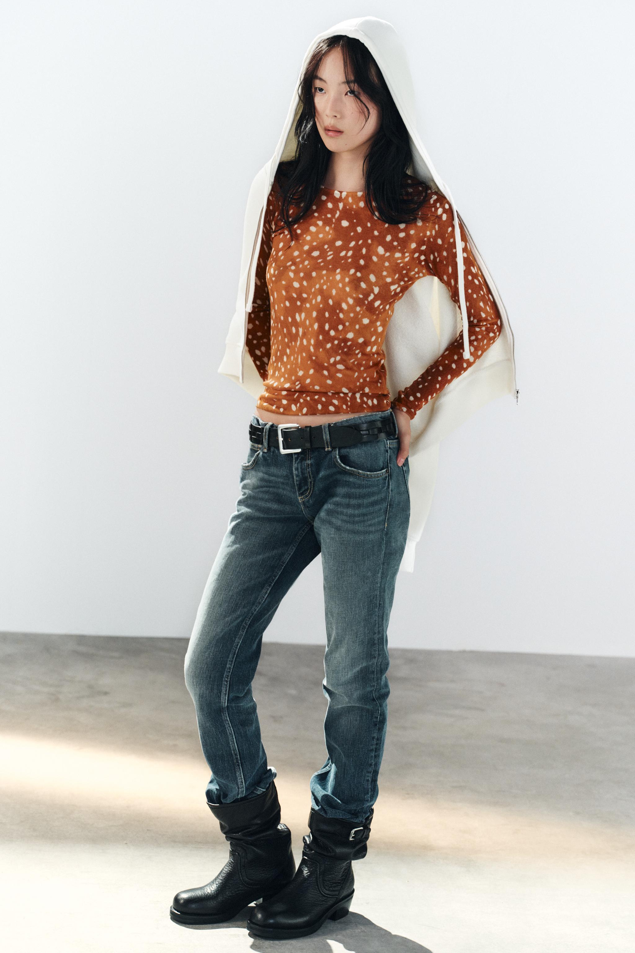 ANIMAL PRINT KNIT TOP